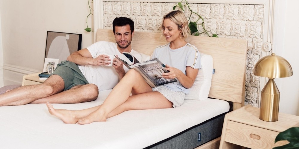 Bed Foundations: Should I Choose a Bed Frame or a Bed Base? Bed Foundations: Should I Choose a Bed Frame or a Bed Base?