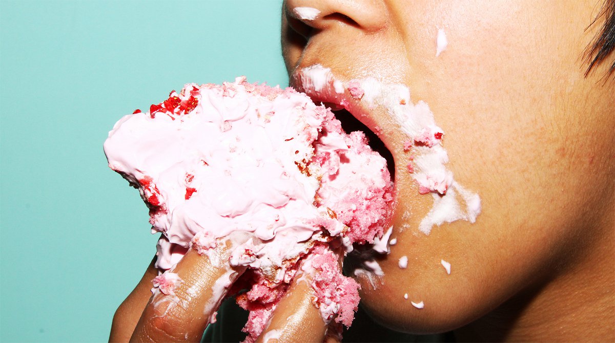 How long before bed should you stop eating? How long before bed should you stop eating?